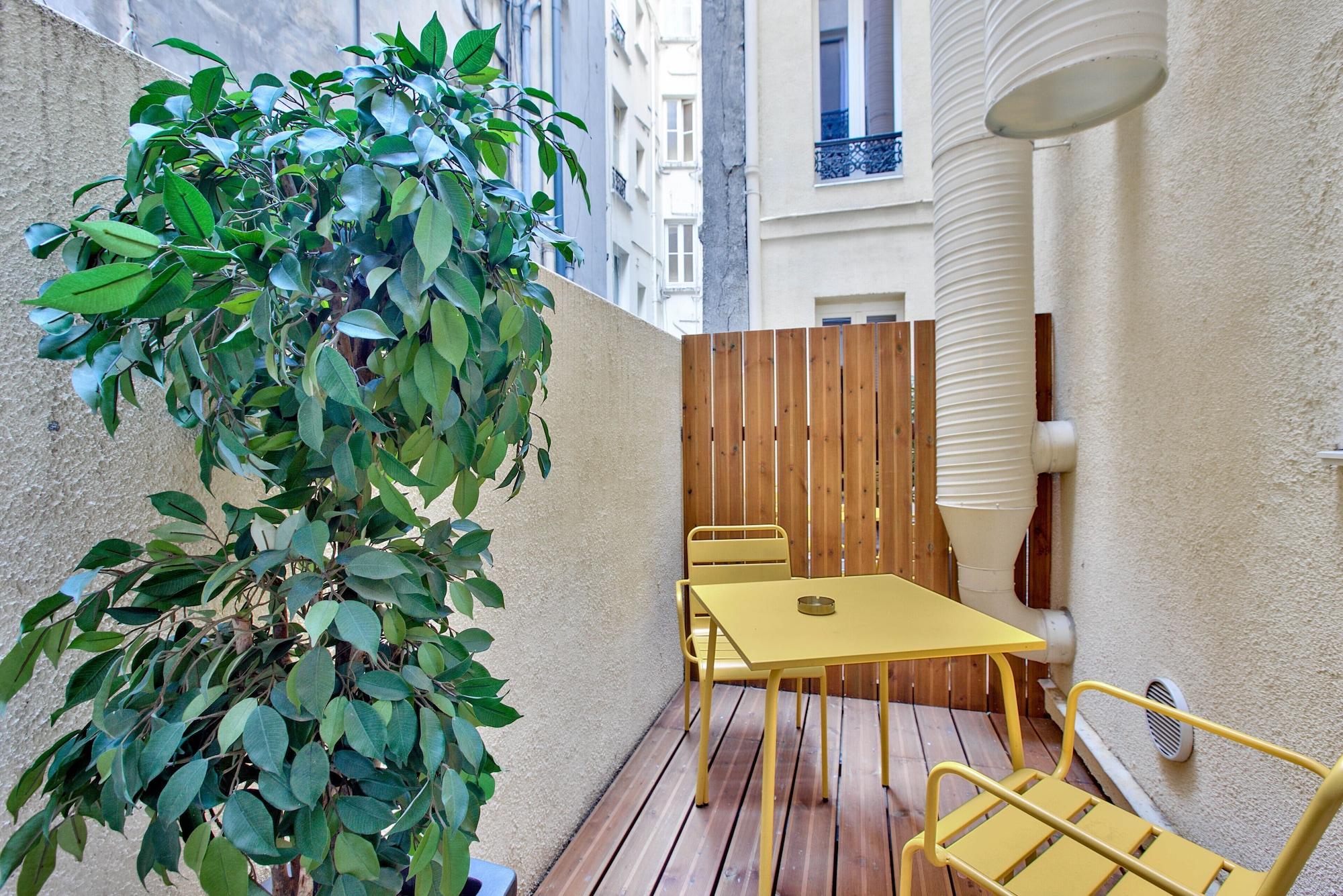 Hotel Bervic Montmartre Paris Exterior foto